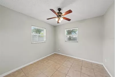 10410 N 27th Street, Tampa, FL 33612 - Photo 13