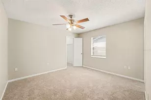 2047 Somerville Dr N, Lakeland, FL 33815 - Photo 9