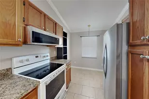 111 Hidden Arbor Ct, Sanford, FL 32773 - Photo 3