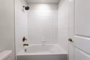 9709 Ivory Dr, Ruskin, FL 33573 - Photo 23