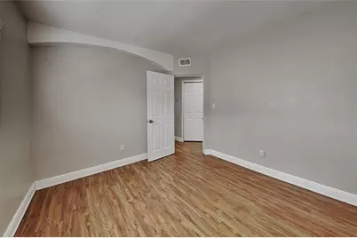 313 S Lawsona Boulevard, Orlando, FL 32801 - Photo 9
