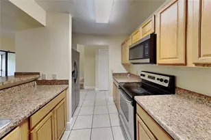 479 Prestwick Pl, Poinciana, FL 34759 - Photo 3