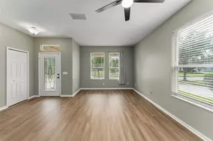 14127 Southern Red Maple Dr, Orlando, FL 32828 - Photo 5
