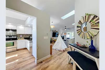 2226 Faxton Court, Orlando, FL 32812 - Photo 5