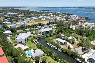 4204 126th St W, Cortez, FL 34215 - Photo 35