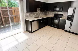 4001 Woodfern Dr, Orlando, FL 32839 - Photo 5