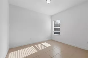 304 Begonia Ct, Poinciana, FL 34759 - Photo 19