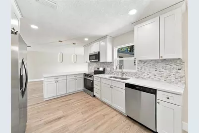 7015 Crestlake Drive, Orlando, FL 32819 - Photo 7