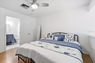 6074 Peregrine Ave, Orlando, FL 32819 - Photo 17