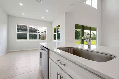 8399 Park Cliff Way, Orlando, FL 32836 - Photo 15