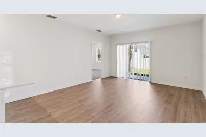 1337 Camellia Bloom Lane, Sanford, FL 32773 - Photo 5