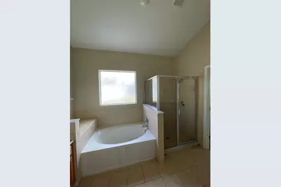 213 E Towerview Drive E, Haines City, FL 33844 - Photo 11
