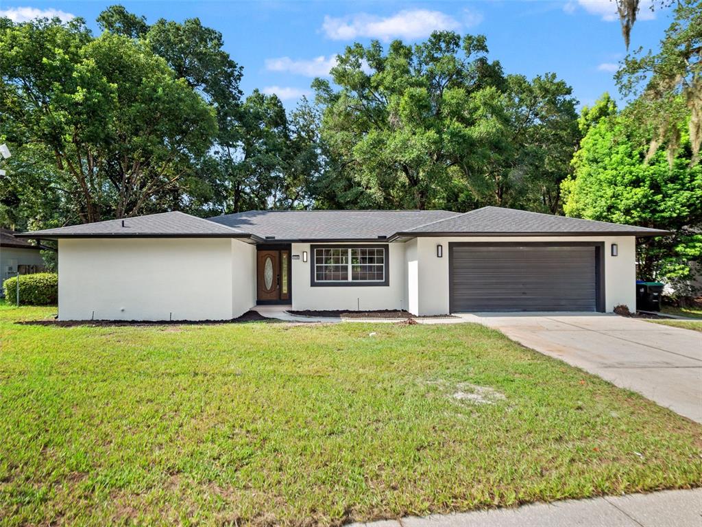 436 Bison Cir - 436 Bison Cir, Apopka, FL 32712 Luxury Property | Jose Angel Pina
