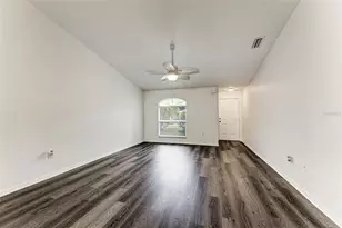 2046 Old Trevor Way, Sarasota, FL 34232 - Photo 7