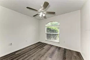 2046 Old Trevor Way, Sarasota, FL 34232 - Photo 21