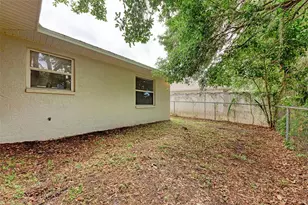 2046 Old Trevor Way, Sarasota, FL 34232 - Photo 29