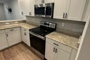3071 Fieldwood Cir, Saint Cloud, FL 34772 - Photo 7