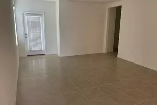 927 Waterfall Blvd, Davenport, FL 33837 - Photo 7