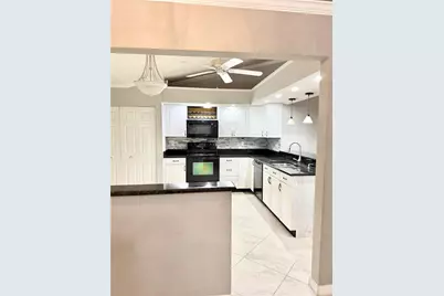 5274 Cedar Hammock Court, Sarasota, FL 34232 - Photo 11
