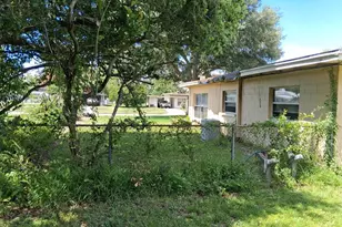 1208 Beatrice Dr, Orlando, FL 32810 - Photo 27
