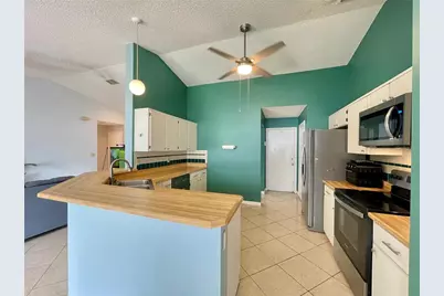 1150 Indian Ridge Trail E, Kissimmee, FL 34747 - Photo 3