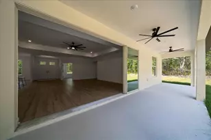 11021 Stilt Ave, Weeki Wachee, FL 34614 - Photo 21