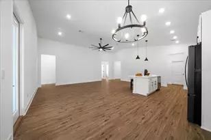 11188 Seattle Wren Ave, Weeki Wachee, FL 34614 - Photo 13