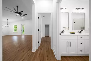 11188 Seattle Wren Ave, Weeki Wachee, FL 34614 - Photo 37