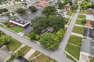 712 Malone Dr, Orlando, FL 32810 - Photo 29
