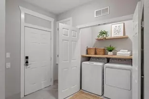 2484 San Tecla St, Orlando, FL 32835 - Photo 15