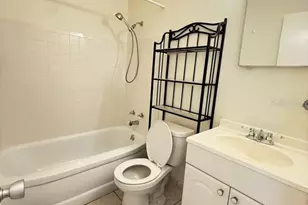 4032 57th St N, Kenneth City, FL 33709 - Photo 9