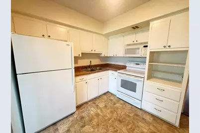 4032 57th Street N #264, Kenneth City, FL 33709 - Photo 9