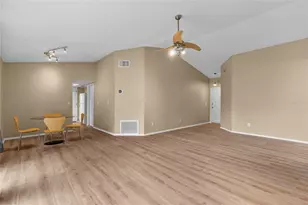 8040 Cloverglen Cir, Orlando, FL 32818 - Photo 7