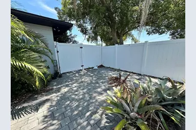 4521 Edgewater Drive #2, Orlando, FL 32804 - Photo 3