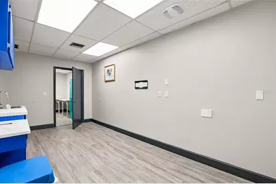 901 N Grove Street, Eustis, FL 32726 - Photo 11