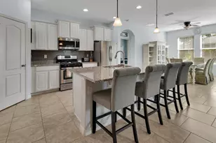 217 W Cherry Pl, Deland, FL 32724 - Photo 9
