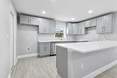 4823 Kathy Jo Terrace, Orlando, FL 32808 - Photo 5