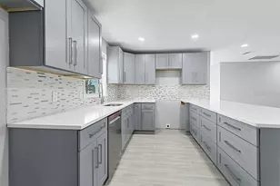 4823 Kathy Jo Terrace, Orlando, FL 32808 - Photo 11