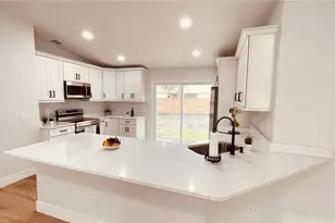 437 Eagle Dr, Poinciana, FL 34759 - Photo 3