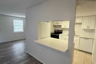 4911 Silver Oaks Village, Orlando, FL 32808 - Photo 27