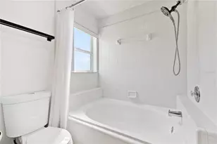 2629 Chatham Cir, Kissimmee, FL 34746 - Photo 17