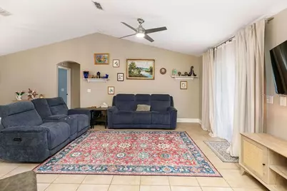 54 Pennsylvania Lane, Palm Coast, FL 32164 - Photo 9