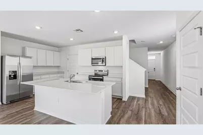 5588 Taverna Loop, Winter Haven, FL 33884 - Photo 3
