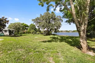 5554 Palm Lake Cir, Orlando, FL 32819 - Photo 75