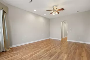 5554 Palm Lake Cir, Orlando, FL 32819 - Photo 29