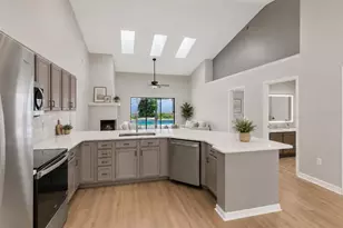 623 Yorkshire Dr, Oviedo, FL 32765 - Photo 11