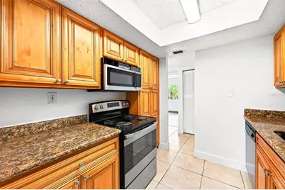 4737 S Texas Avenue #4737D, Orlando, FL 32839 - Photo 9
