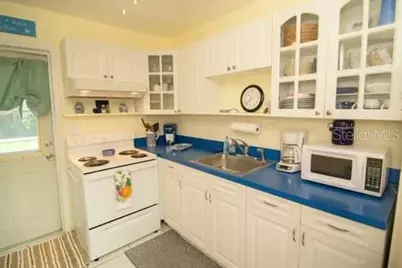 121 Laurie Drive, Ormond Beach, FL 32176 - Photo 5