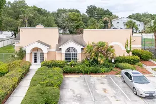 649 Captiva Cir, Kissimmee, FL 34741 - Photo 5