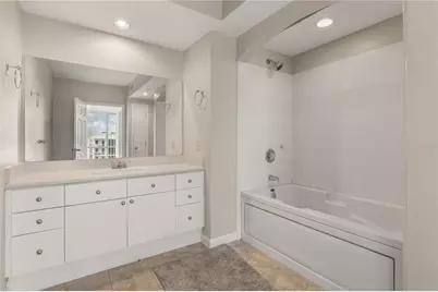 322 E Central Boulevard #1910, Orlando, FL 32801 - Photo 17